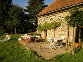 Tastefully quiet cottage in the Morvan in Saint Germain des Champs